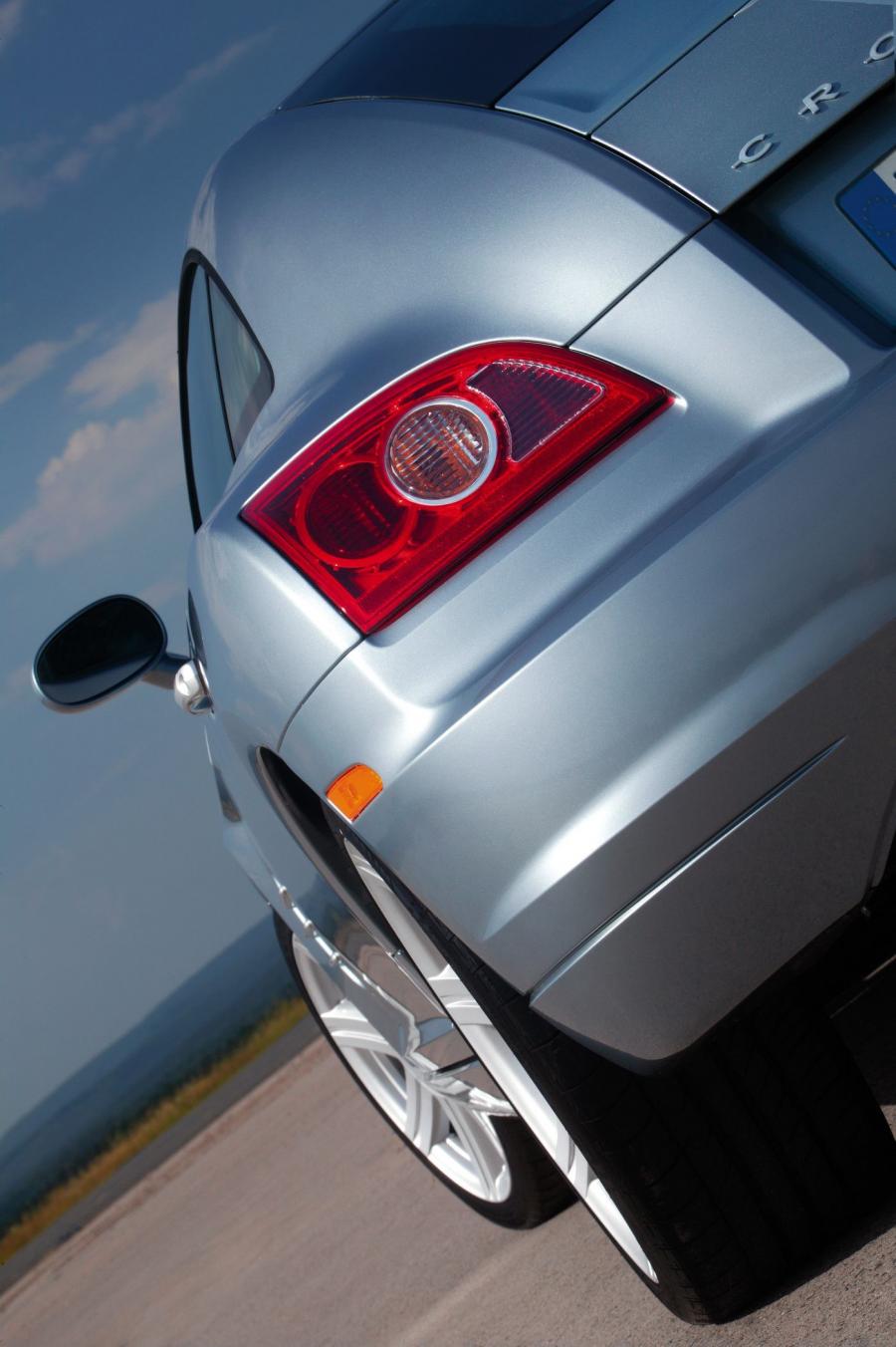  Chrysler Crossfire 2004 года  (фото 19 из 114)